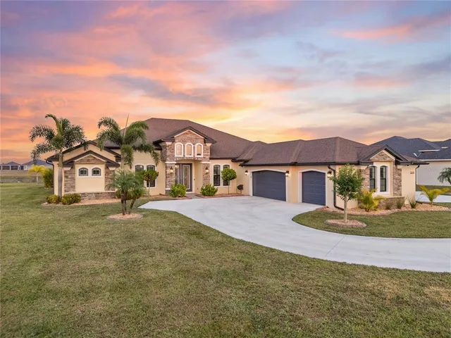 $975,000 | 5219 Lake Venice Drive, Wimauma, FL 33598