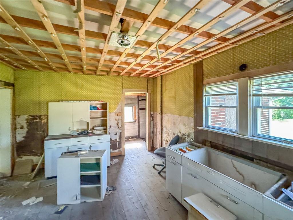 605 Maple Street Merrittstown, PA 15463 - Photo 14 of 21