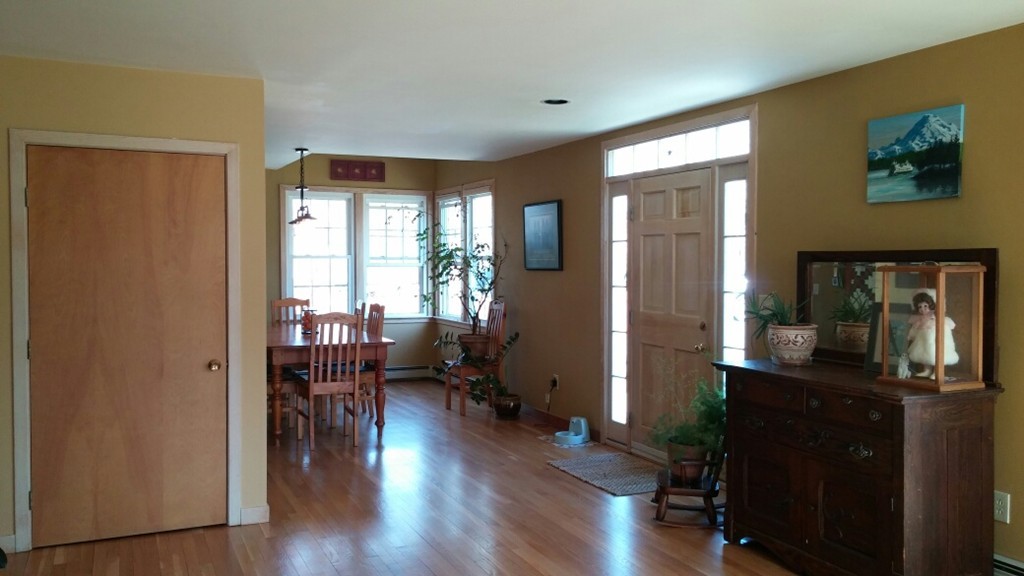 69 Hunting Hill Road Lunenburg, MA 01462 - Photo 10 of 28 Gallery Image 10
