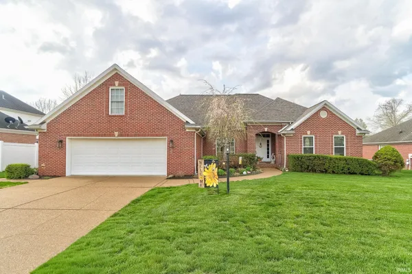 $424,000 | 10826 Havenwood Meadows Drive, Evansville, IN 47725