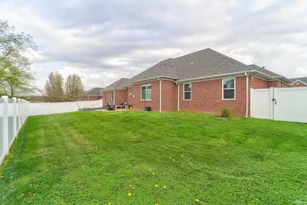 $424,000 | 10826 Havenwood Meadows Drive, Evansville, IN 47725