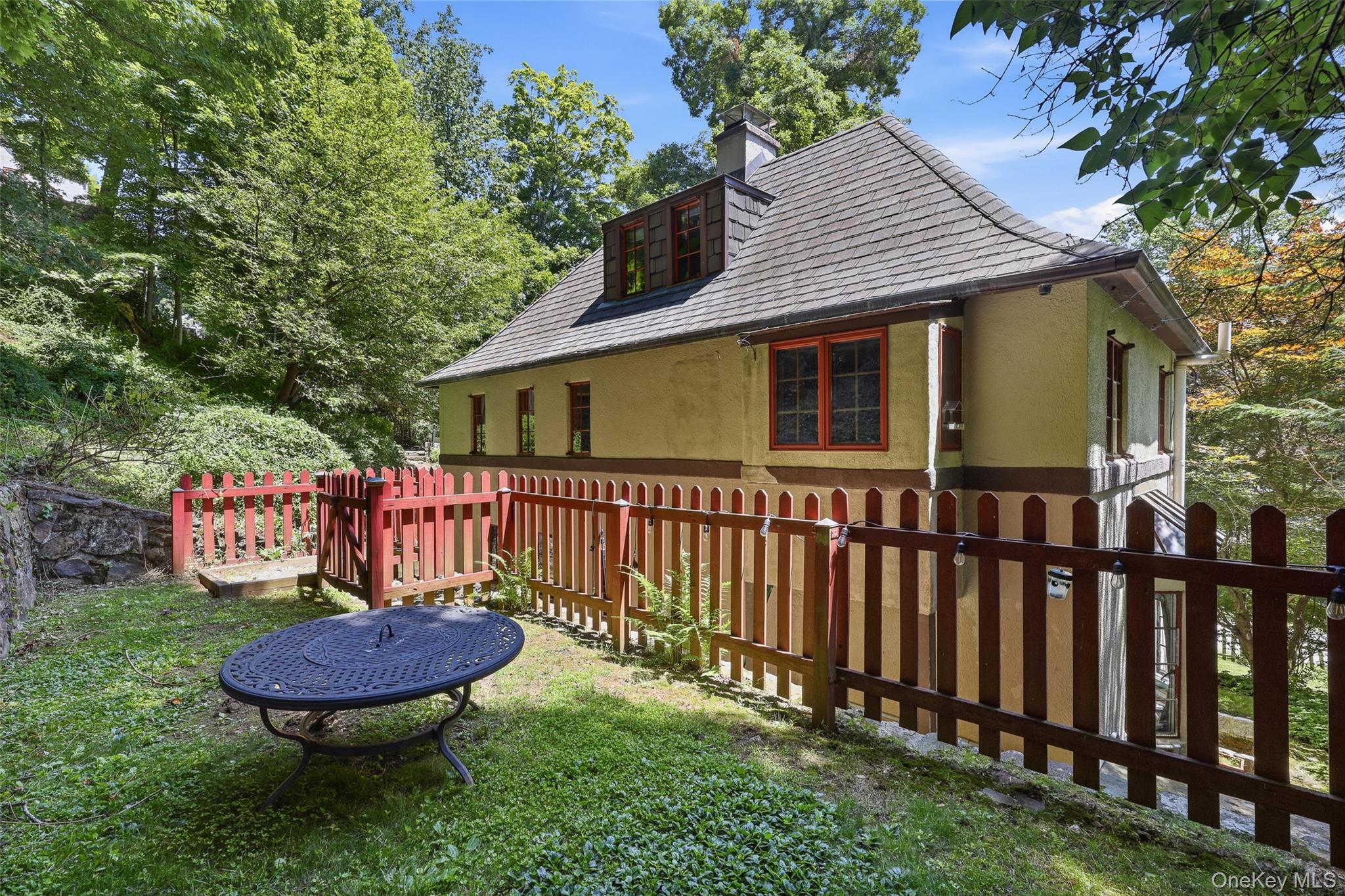 220 Mill River Road Chappaqua, NY 10514 - Photo 25 of 29