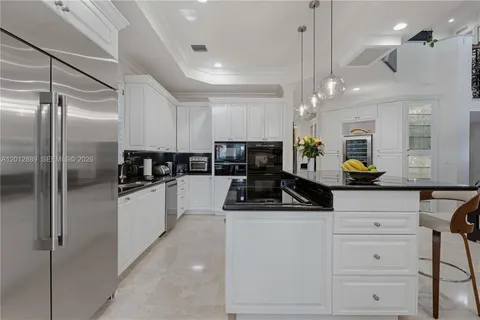 $4,999,000 | 6801 Southwest 94th Street, Pinecrest, FL 33156