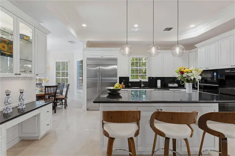 $4,999,000 | 6801 Southwest 94th Street, Pinecrest, FL 33156