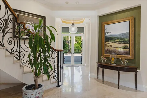 $4,999,000 | 6801 Southwest 94th Street, Pinecrest, FL 33156