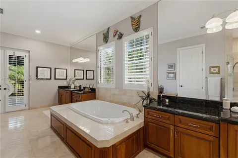 $4,999,000 | 6801 Southwest 94th Street, Pinecrest, FL 33156