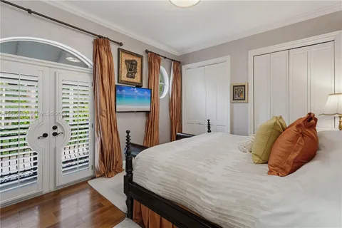 $4,999,000 | 6801 Southwest 94th Street, Pinecrest, FL 33156