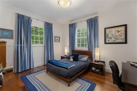 $4,999,000 | 6801 Southwest 94th Street, Pinecrest, FL 33156