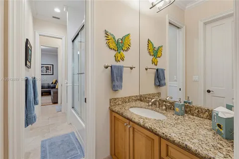 $4,999,000 | 6801 Southwest 94th Street, Pinecrest, FL 33156