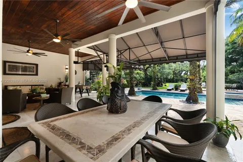 $4,999,000 | 6801 Southwest 94th Street, Pinecrest, FL 33156