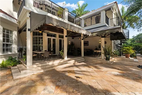 $4,999,000 | 6801 Southwest 94th Street, Pinecrest, FL 33156