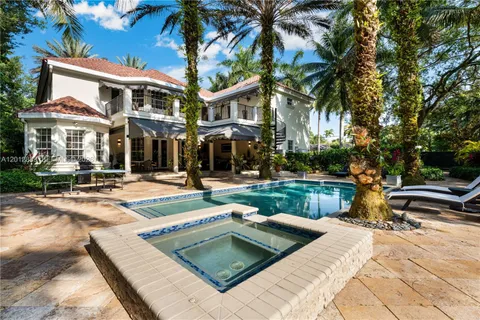 $4,999,000 | 6801 Southwest 94th Street, Pinecrest, FL 33156