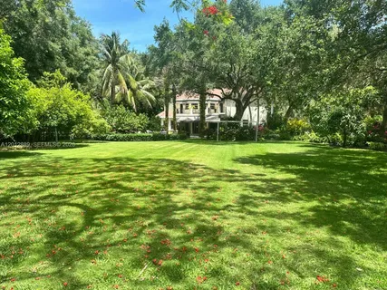 $4,999,000 | 6801 Southwest 94th Street, Pinecrest, FL 33156