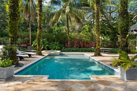 $4,999,000 | 6801 Southwest 94th Street, Pinecrest, FL 33156