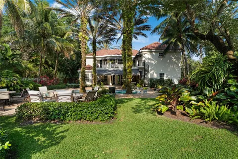 $4,999,000 | 6801 Southwest 94th Street, Pinecrest, FL 33156