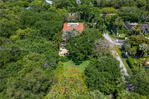 $4,999,000 | 6801 Southwest 94th Street, Pinecrest, FL 33156
