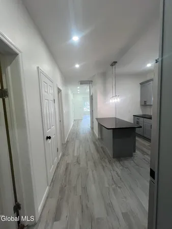 $1,800 | 239 Mc Clellan Street, Schenectady, NY 12304