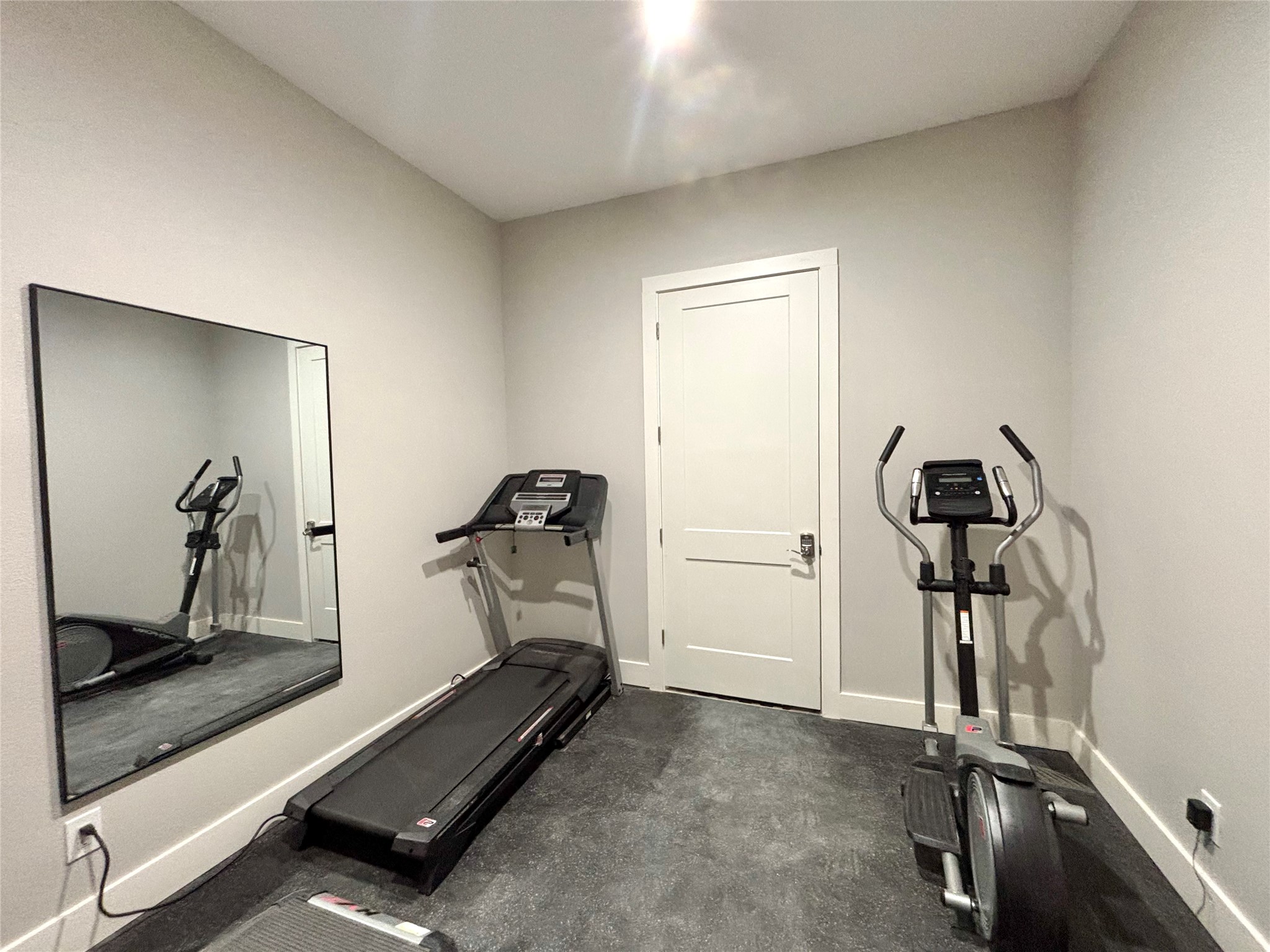 6540 Fm 3065 Colmesneil, TX 75938 - Photo 43 of 49 a view of a room with gym equipment