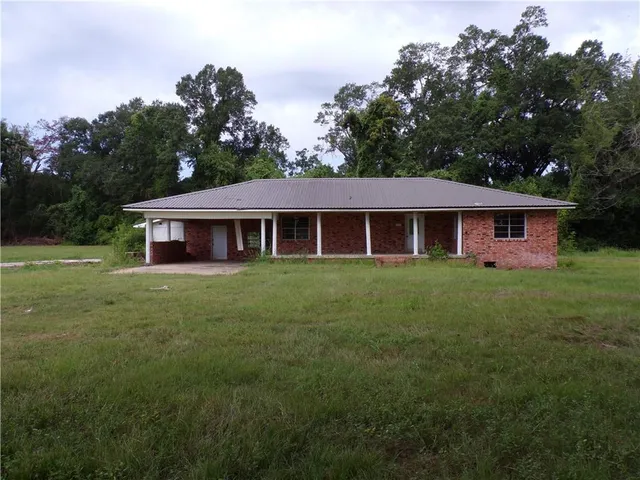 $305,000 | 8378 Highway 1, Mansura, LA 71350