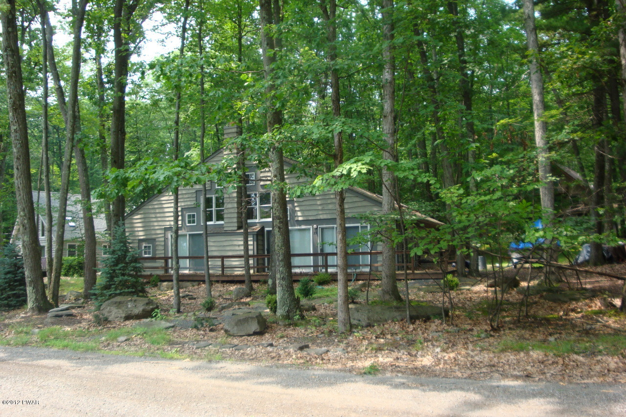 33 Ledge Road Lakeville, PA 18438 - Photo 2 of 21