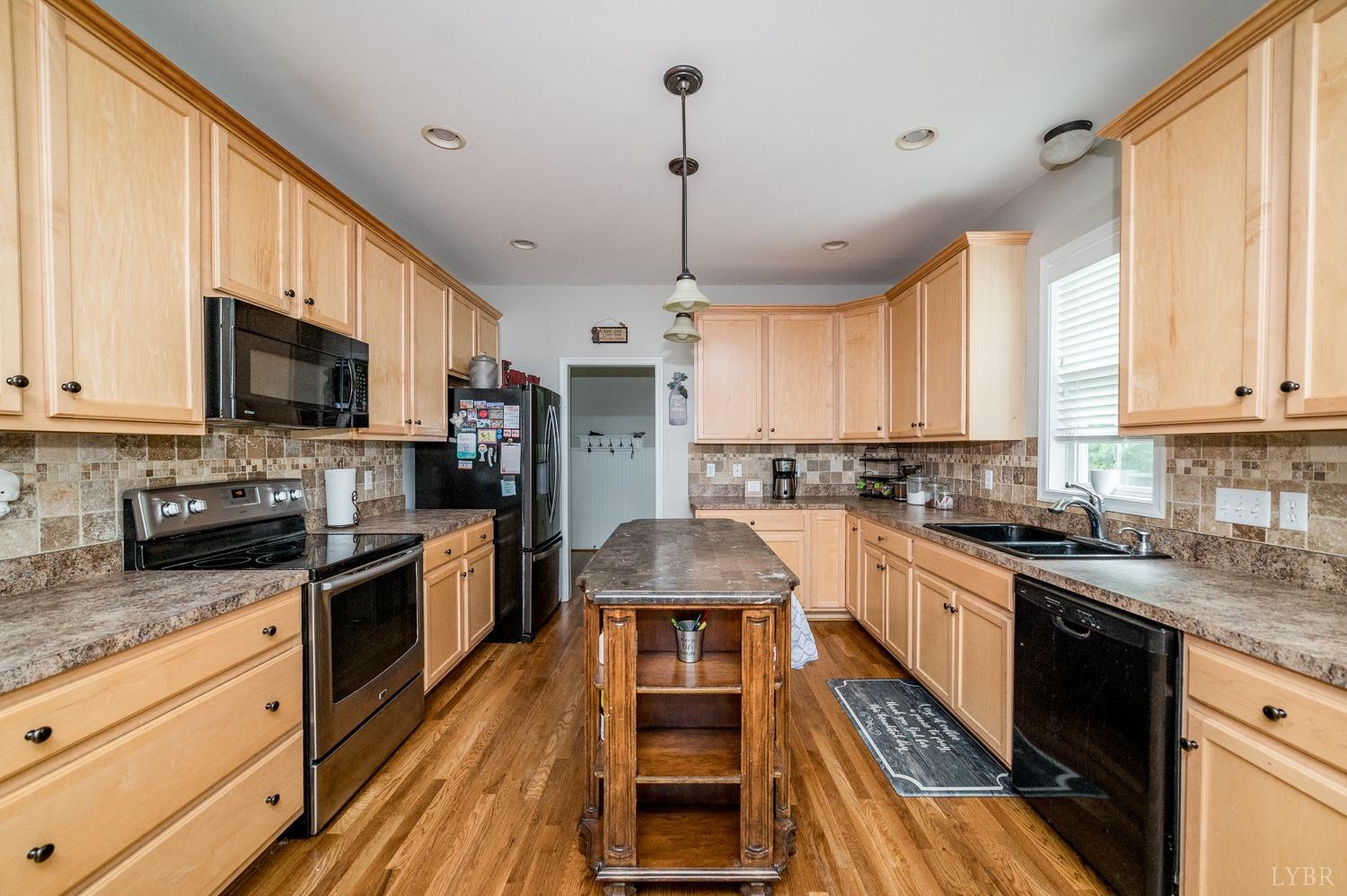 3440 Hooper Road Forest, VA 24551 - Photo 25 of 79 Gallery Image 25