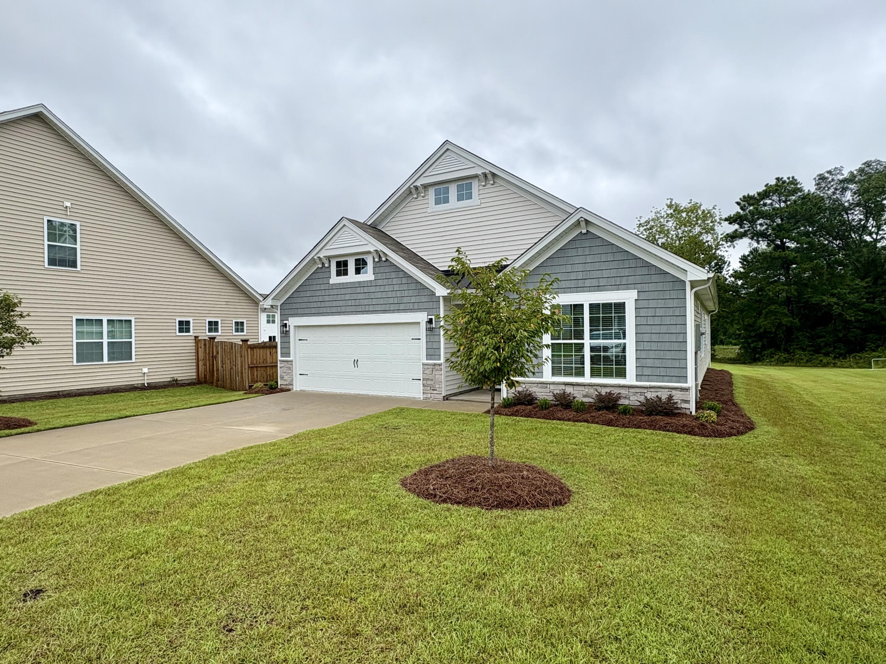 206 Broom Street Gilbert, SC 29054 - Photo 3 of 46