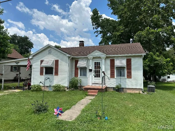 $78,000 | 203 East Jenkins Street, Steeleville, IL 62288
