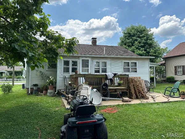 $78,000 | 203 East Jenkins Street, Steeleville, IL 62288