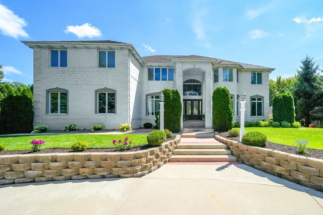 $1,595,000 | 20659 Abbey Drive, Frankfort, IL 60423