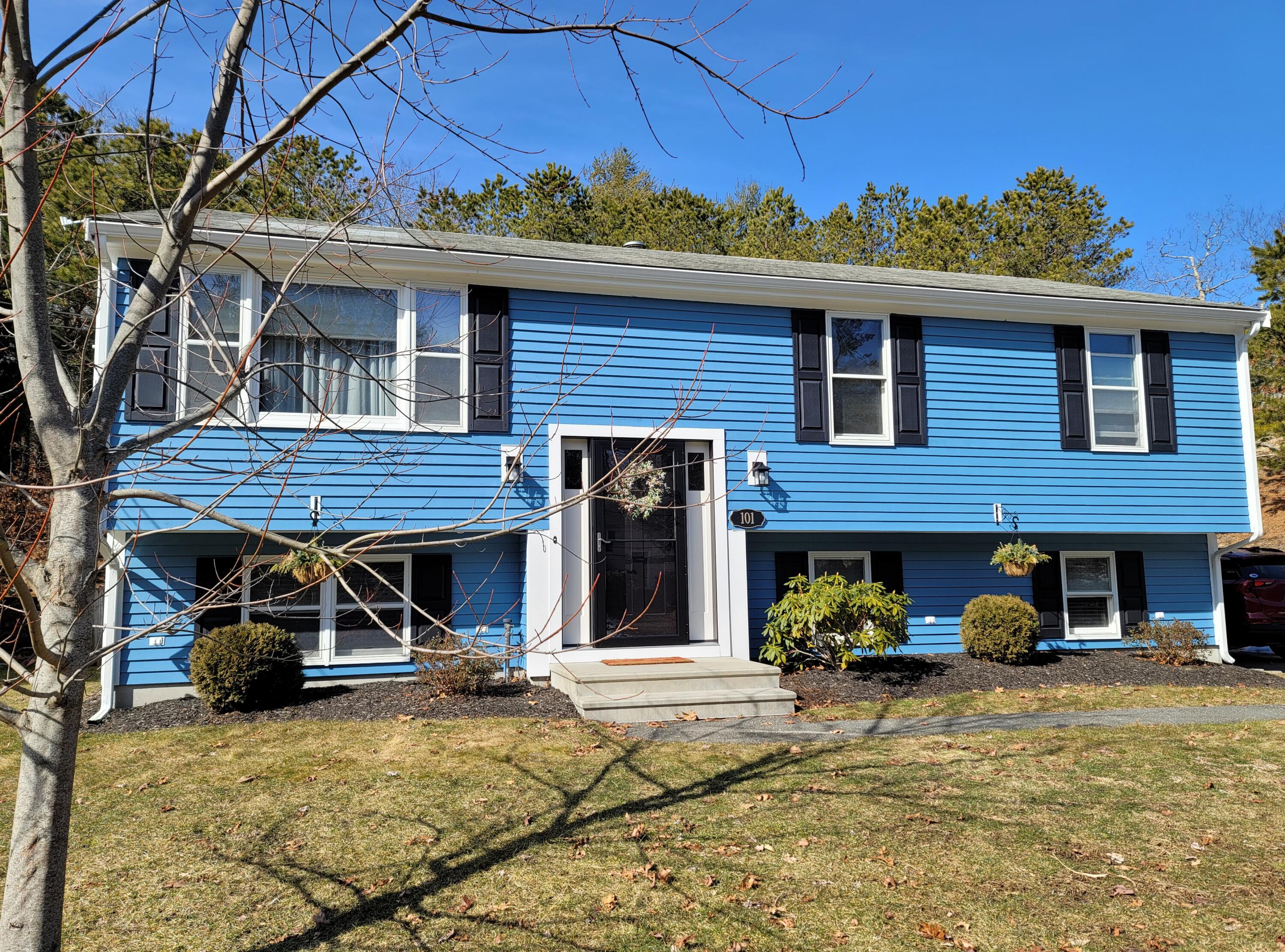 101 Valley Bars Road, Monumnet Beach MA