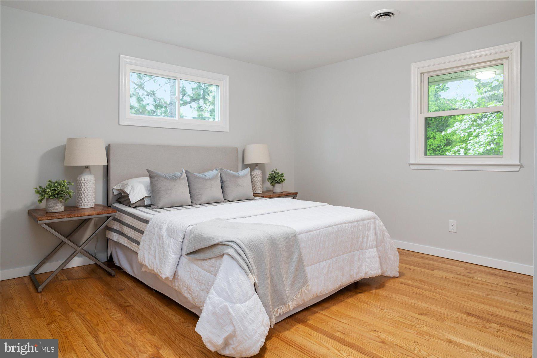 1402 Evergreen Road Severn, MD 21144 - Photo 16 of 35 Spacious Main Level Primary Bedroom
