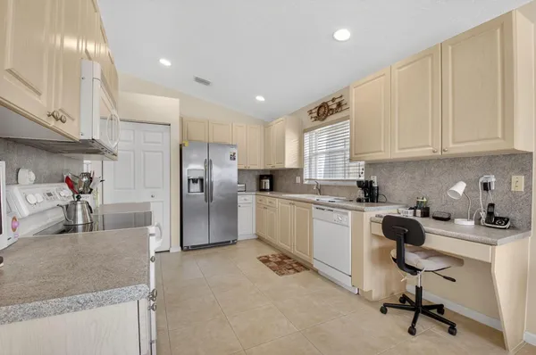 $475,000 | 7094 Avila Terrace Way, Delray Beach, FL 33446