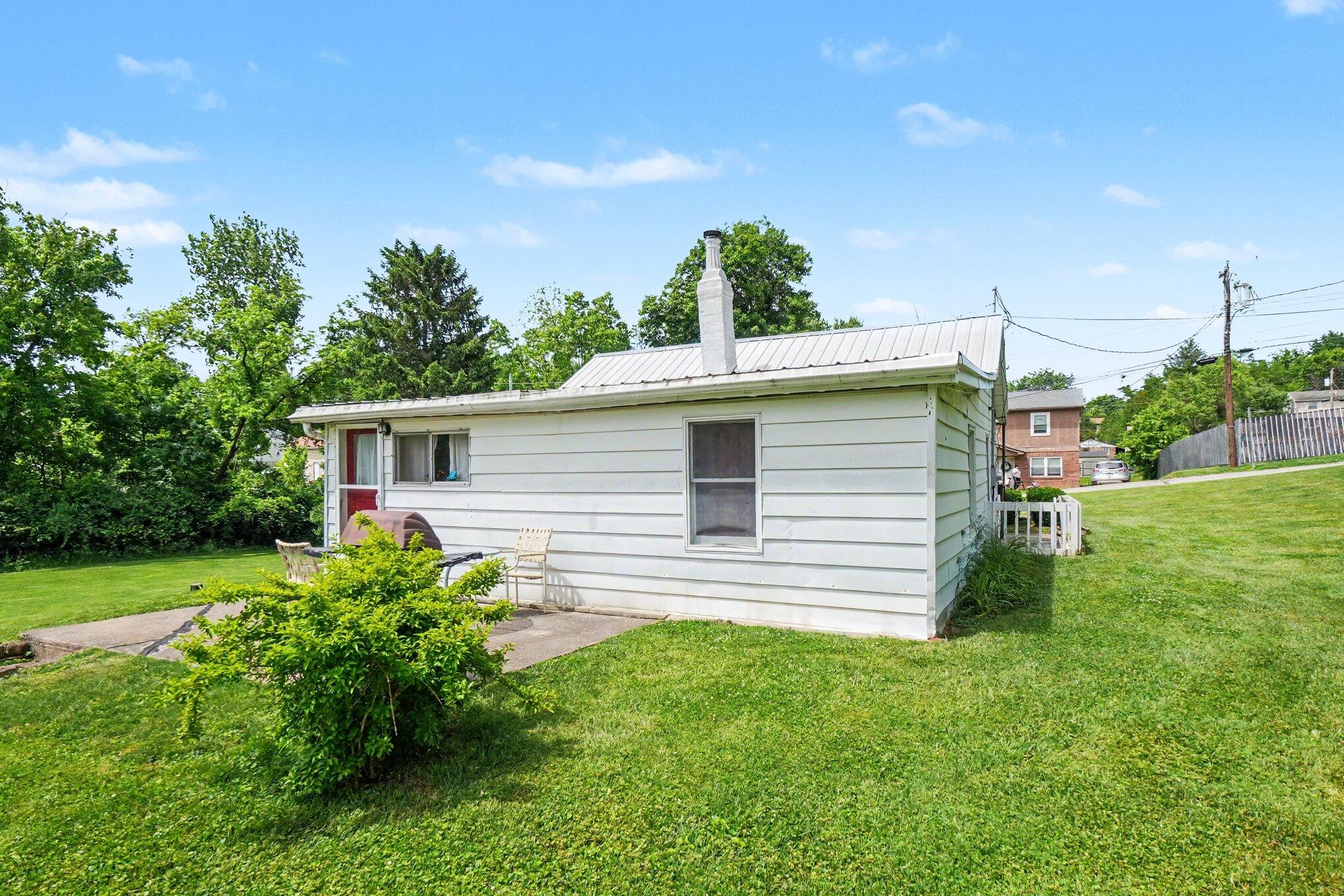 1026 Edwards Road Elsmere, KY 41018 - Photo 14 of 20
