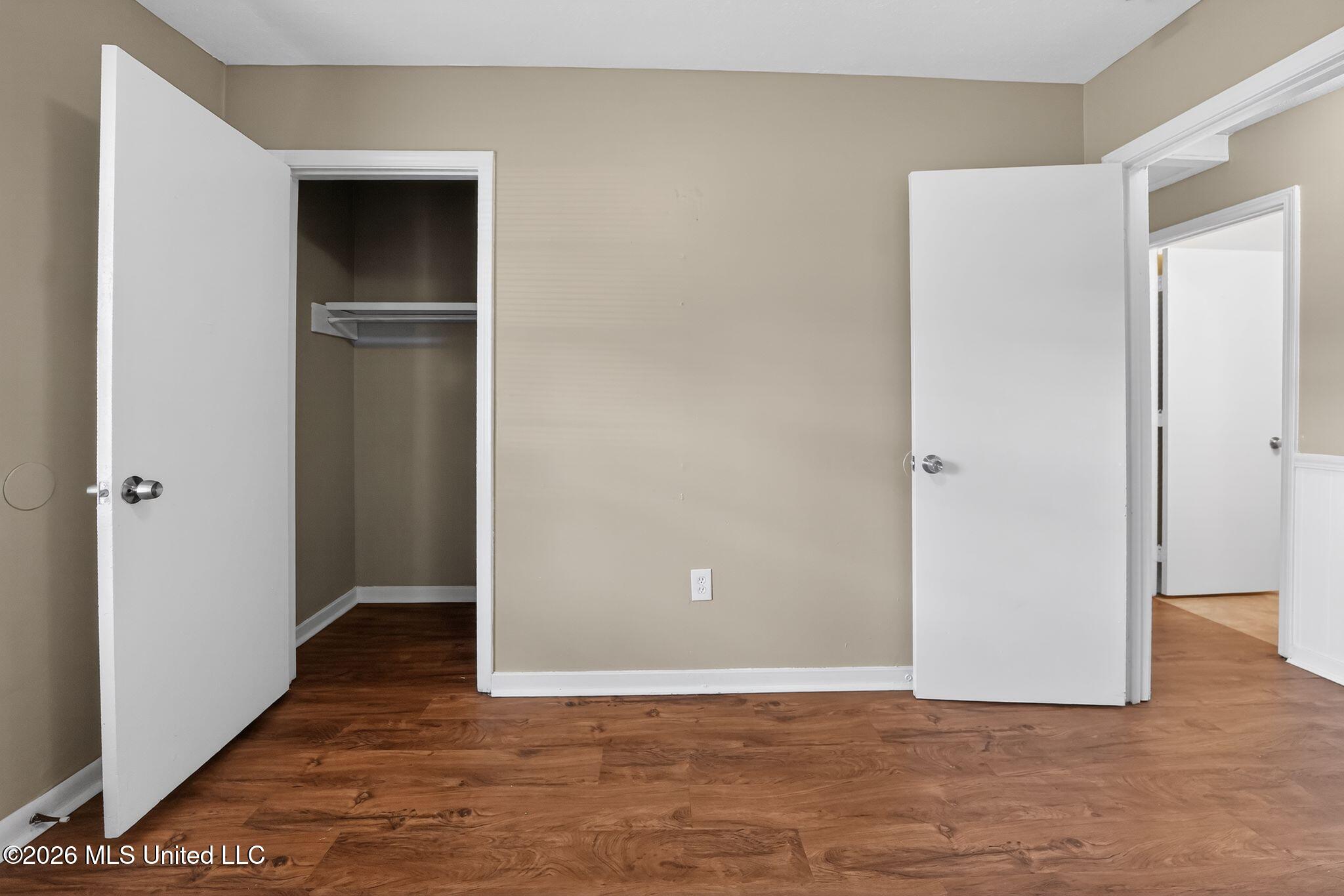 4597 Kirkley Drive Jackson, MS 39206 - Photo 39 of 44 39_4597_Kirkley_Dr_Jackson_MS_39206-Bedr