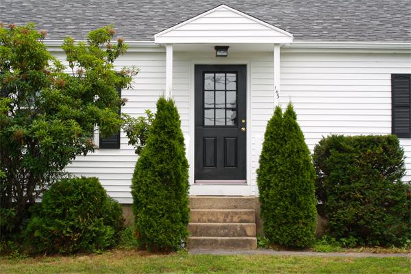 145 Whitehall Road Amesbury, MA 01913 - Photo 1 of 15 Gallery Image 1