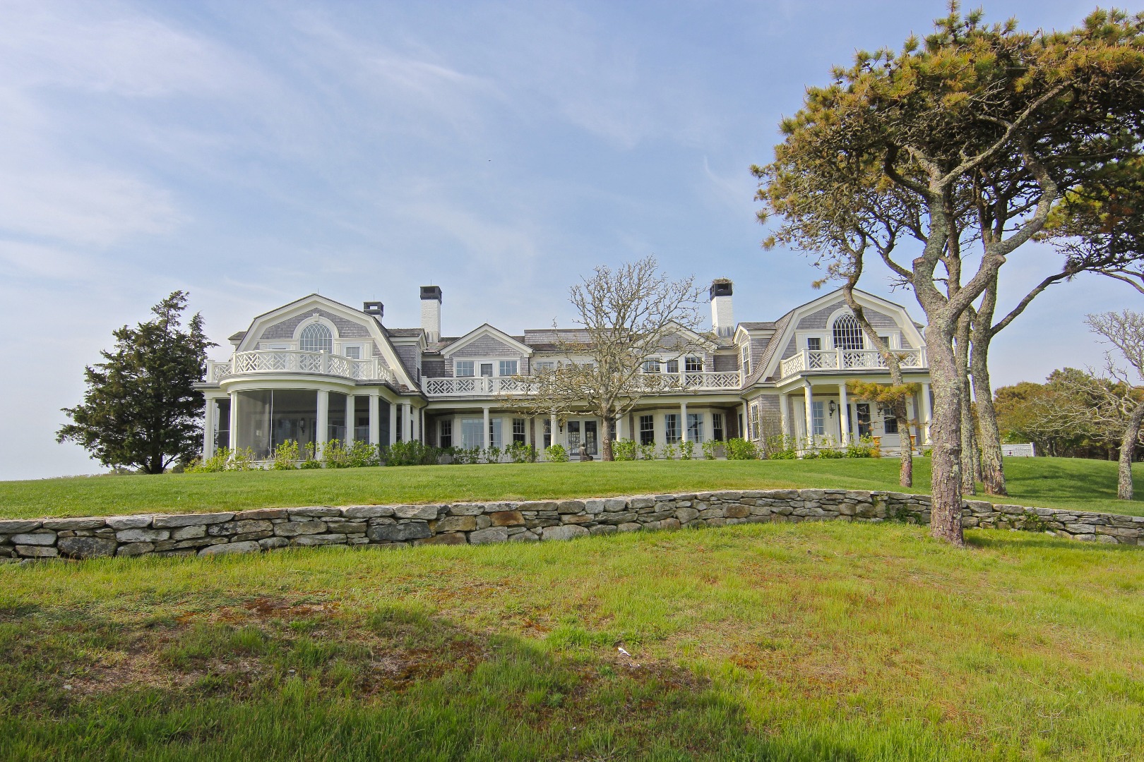 22 Lelands Path Edgartown, MA 02539 - Photo 78 of 87 a front view of a house with a garden