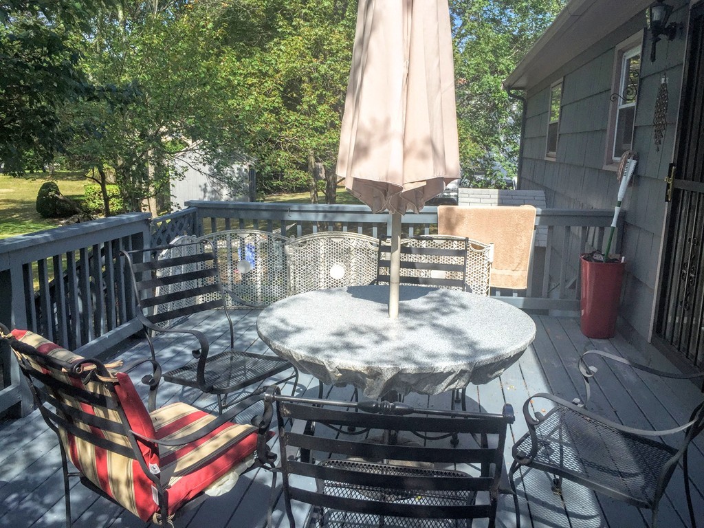 32 Niles Road Randolph, MA 02368 - Photo 26 of 30 Gallery Image 26