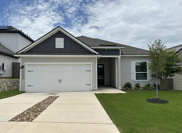 $324,900 | 9704 Gladsome Path Manor, Manor, TX 78653