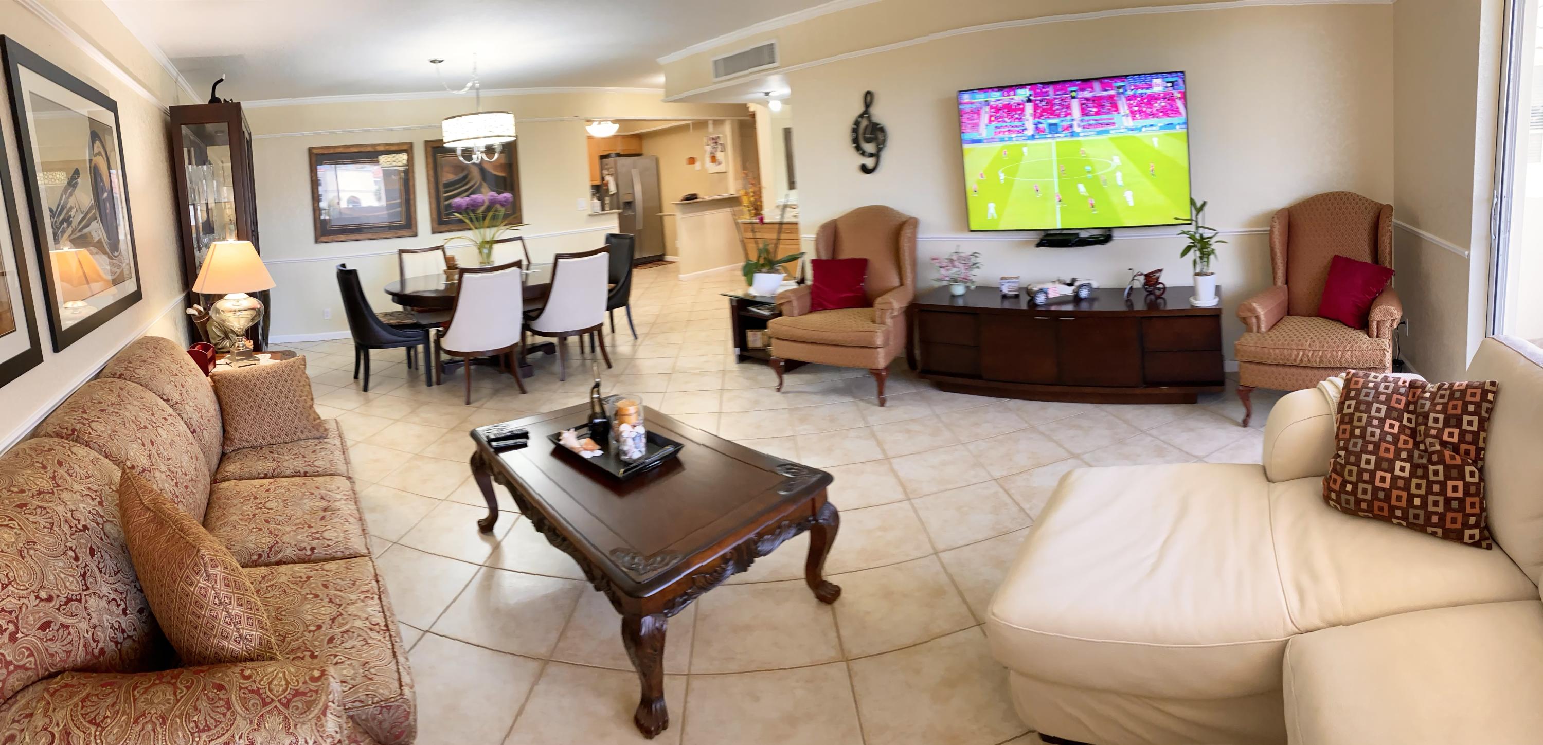 1000 Spanish River Road, Unit 4W Boca Raton, FL 33432 - Photo 14 of 23 living room