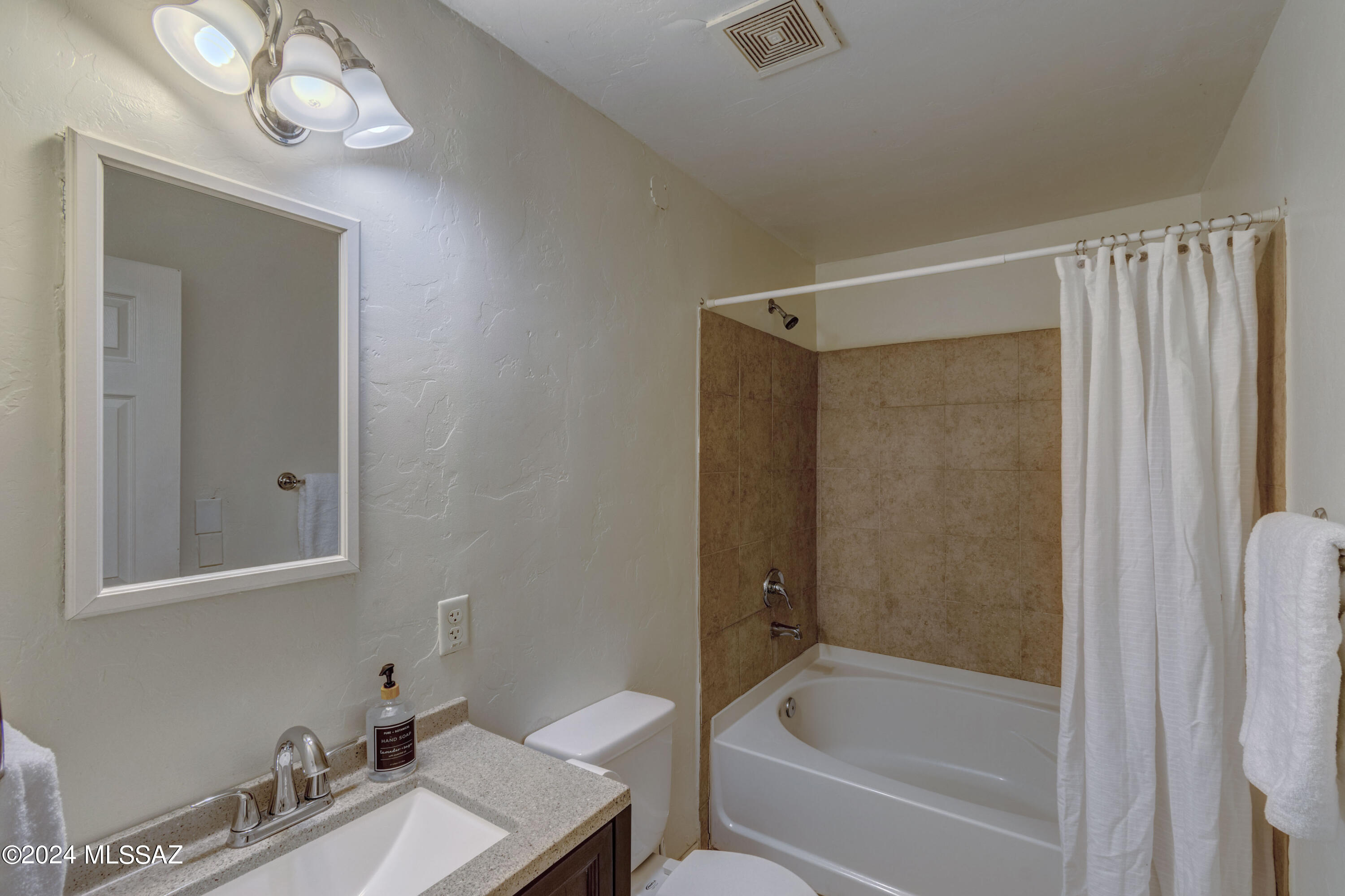 3324 East Silverlake Road Tucson, AZ 85713 - Photo 18 of 40 Gallery Image 18