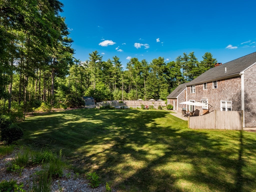 76 Williams Way Rochester, MA 02770 - Photo 40 of 42