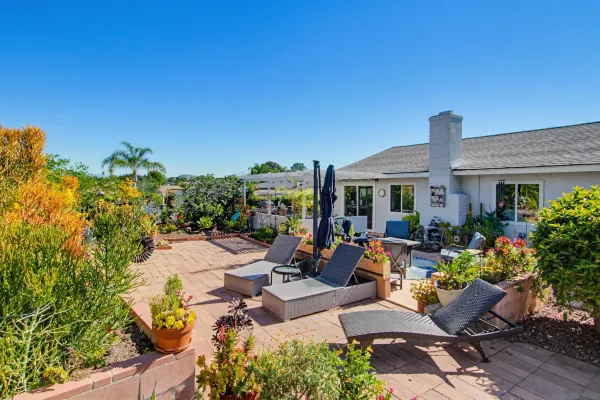 $995,000 | 16872 Pinata Drive, San Diego, CA 92128