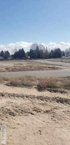 $95,000 | L5-b6 East L5-b6 E Meadow Walk Drive, Shelley, ID 83274