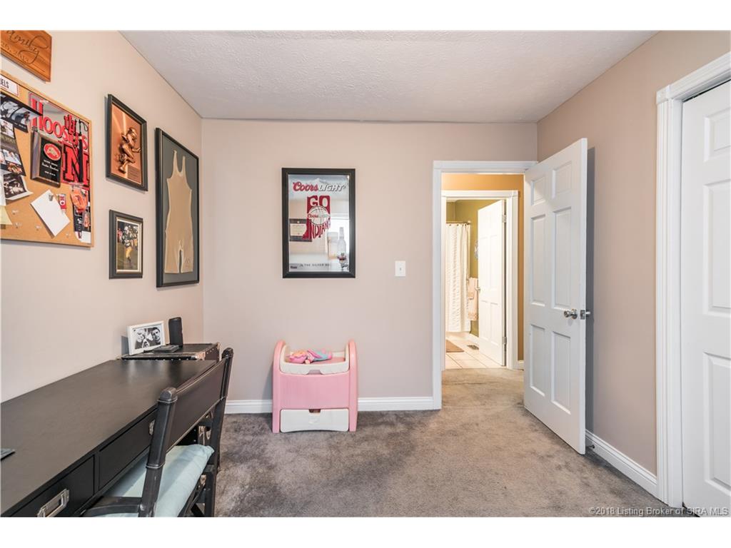 8272 Navilleton Road Floyds Knobs, IN 47119 - Photo 16 of 35 Gallery Image 16