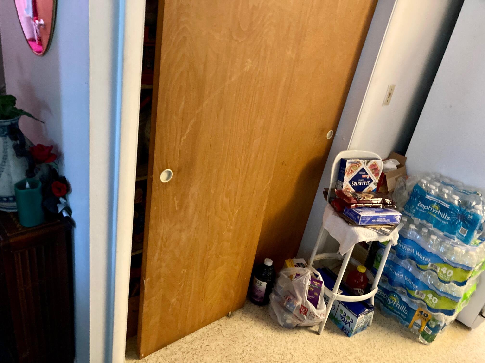 928 West 6th Street Riviera Beach, FL 33404 - Photo 12 of 23 9286thpantryclosetg