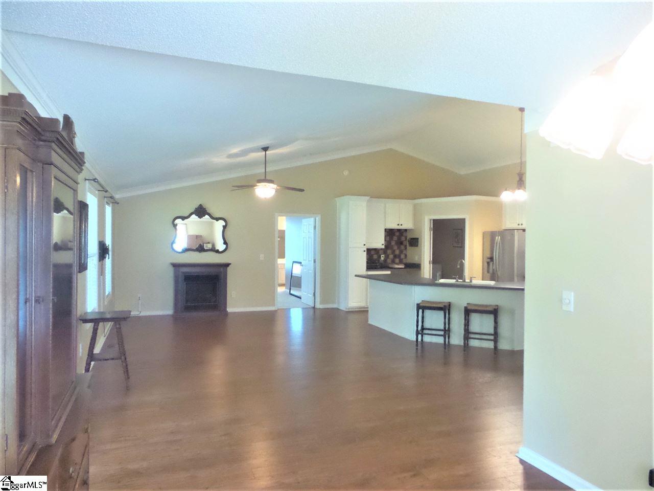 190 State Rd S-42-7058 Campobello, SC 29322 - Photo 13 of 36