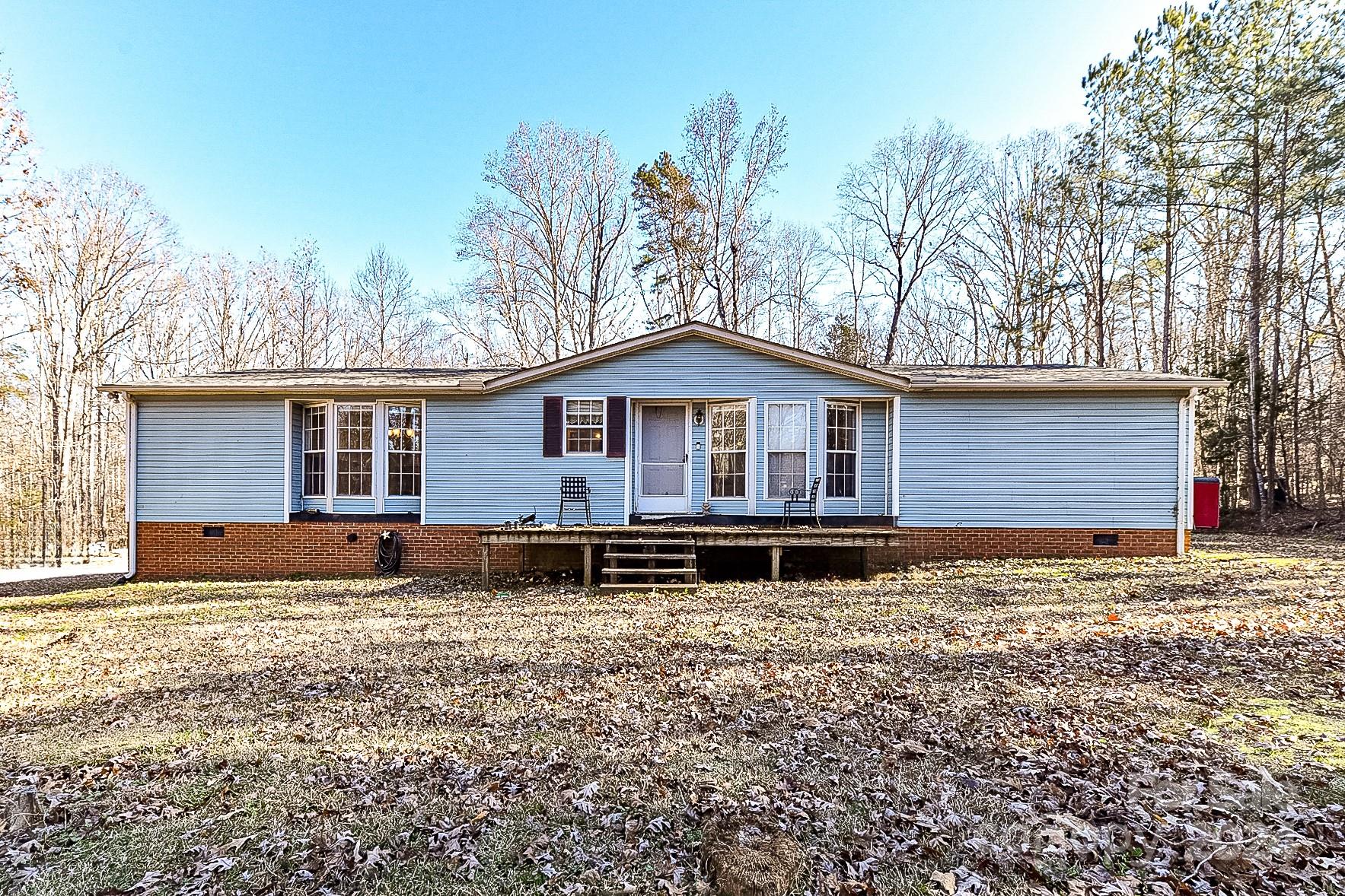 8327 Walkup Road Waxhaw, NC 28173 - Photo 2 of 47