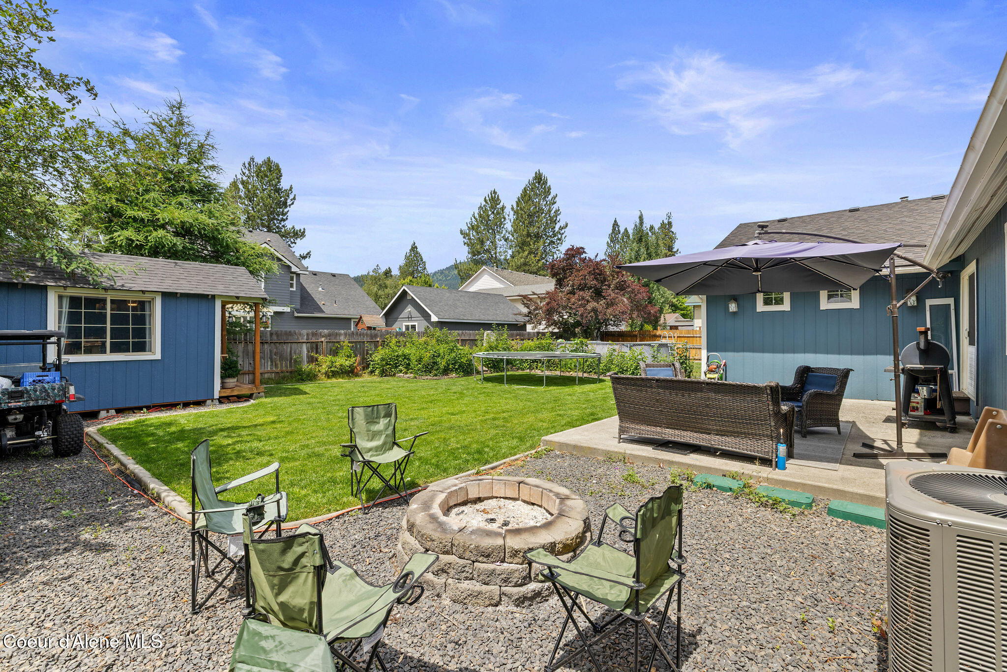 15383 Vernon Street Rathdrum, ID 83858 - Photo 33 of 40 Fire Pit & Patio