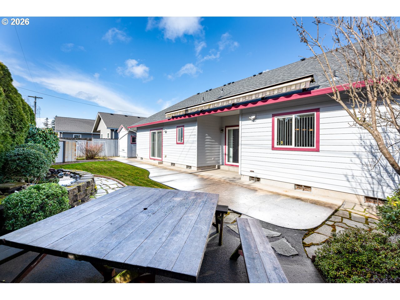 937 S Street Springfield, OR 97477 - Photo 41 of 48