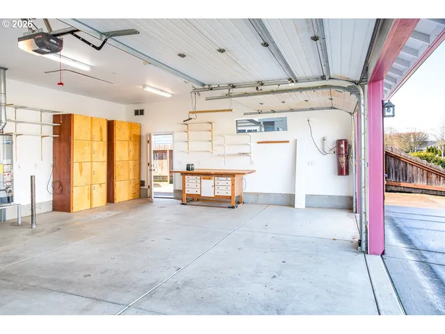 $625,000 | 937 S Street, Springfield, OR 97477